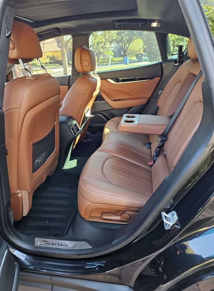 Maserati Levante tan rear seats, conditioned